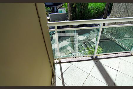 Casa de condomínio à venda com 75m², 3 quartos e 1 vaga Casa de condomínio à venda com 75m², 3 quartos e 1 vagaquarto 3 suite master