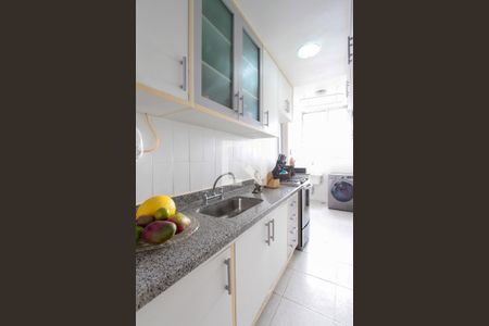 Apartamento à venda com 90m², 2 quartos e 1 vagaCozinha