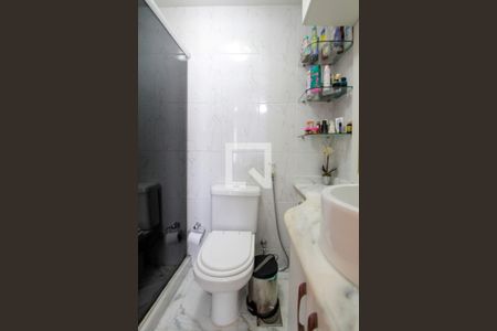 Apartamento à venda com 90m², 2 quartos e 1 vagaBanheiro Quarto 2 suíte