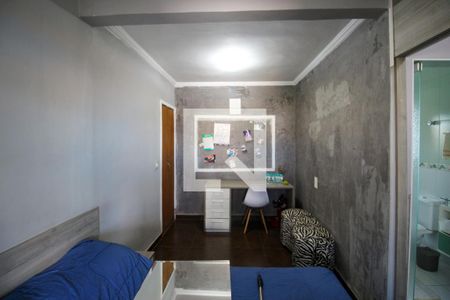 Casa para alugar com 240m², 3 quartos e 2 vagasSuíte 1