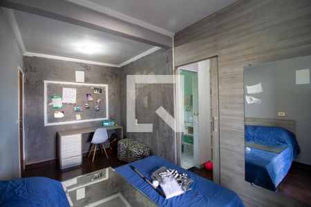 Casa para alugar com 240m², 3 quartos e 2 vagasSuíte 1