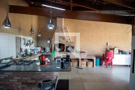 Casa para alugar com 240m², 3 quartos e 2 vagasCozinha