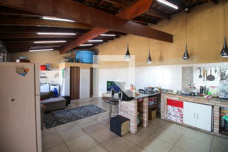 Casa para alugar com 240m², 3 quartos e 2 vagasCozinha