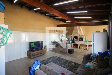 Casa para alugar com 240m², 3 quartos e 2 vagasCozinha
