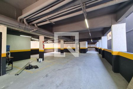 Apartamento para alugar com 40m², 1 quarto e 1 vaga Apartamento para alugar com 40m², 1 quarto e 1 vagaÁrea comum - Estacionamento