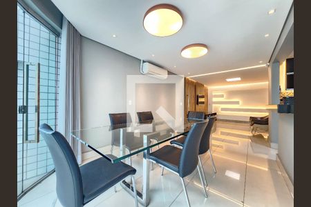 Apartamento à venda com 116m², 3 quartos e 3 vagasSala