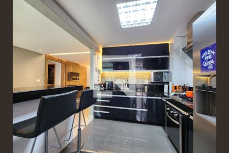 Cozinha de apartamento à venda com 3 quartos, 116m² em Prado, Belo Horizonte