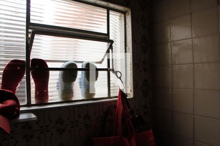 Casa à venda com 250m², 2 quartos e 3 vagas Casa à venda com 250m², 2 quartos e 3 vagasSUÍTE