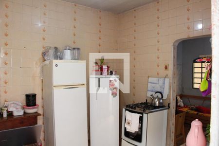 Casa à venda com 250m², 2 quartos e 3 vagas Casa à venda com 250m², 2 quartos e 3 vagasCOZINHA