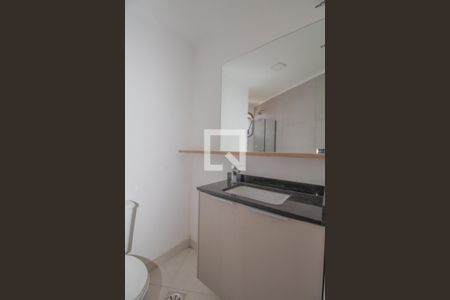Apartamento à venda com 238m², 3 quartos e 4 vagasBanheiro Quarto 2