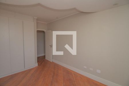 Apartamento à venda com 238m², 3 quartos e 4 vagasQuarto 2