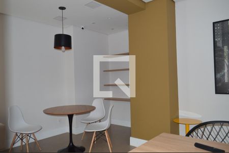 Apartamento à venda com 35m², 2 quartos e sem vagaÁrea comum