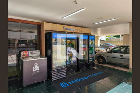 Apartamento à venda com 70m², 2 quartos e 1 vagaÁrea comum