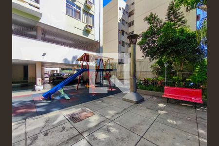 Apartamento à venda com 70m², 2 quartos e 1 vagaÁrea comum - Playground