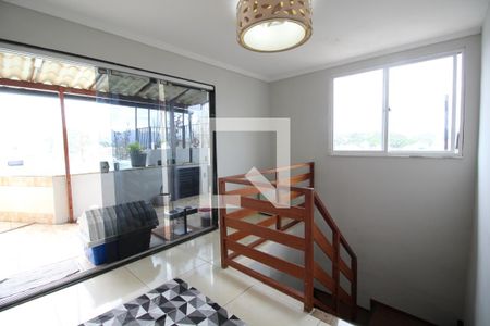 Escada de apartamento à venda com 4 quartos, 172m² em Freguesia (jacarepaguá), Rio de Janeiro