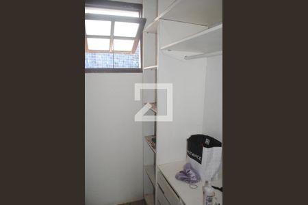 Casa para alugar com 800m², 10 quartos e 6 vagasCloset da suíte 1