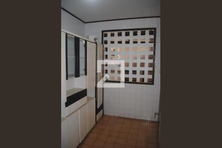 Casa para alugar com 800m², 10 quartos e 6 vagasCozinha 