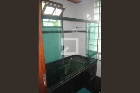 Casa para alugar com 800m², 10 quartos e 6 vagasBanheiro da Suíte 1