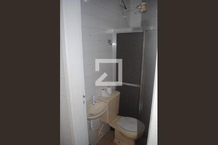 Casa para alugar com 800m², 10 quartos e 6 vagasBanheiro de Serviço