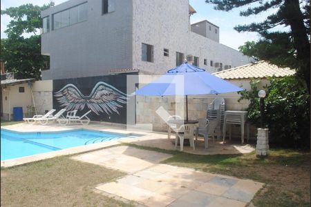 Casa para alugar com 800m², 10 quartos e 6 vagasÁrea comum - Piscina