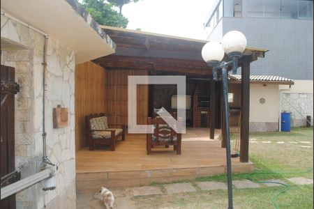Casa para alugar com 800m², 10 quartos e 6 vagasÁrea comum - Churrasqueira