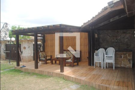 Casa para alugar com 800m², 10 quartos e 6 vagasÁrea comum - Churrasqueira