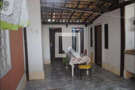Casa para alugar com 800m², 10 quartos e 6 vagasQuintal 