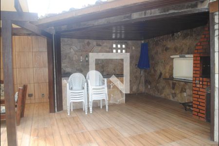 Casa para alugar com 800m², 10 quartos e 6 vagasÁrea comum - Churrasqueira