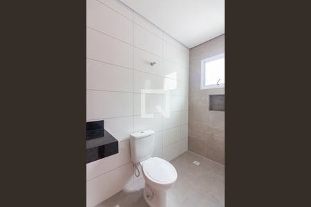 Casa à venda com 125m², 3 quartos e 4 vagasBanheiro da Suíte 2