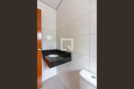 Casa à venda com 125m², 3 quartos e 4 vagasBanheiro da Suíte 2