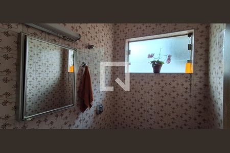 Casa à venda com 139m², 3 quartos e 4 vagasBanheiro