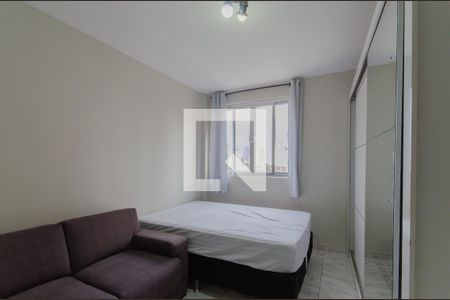 Sala/Quarto de apartamento para alugar com 1 quarto, 32m² em Aclimação, São Paulo