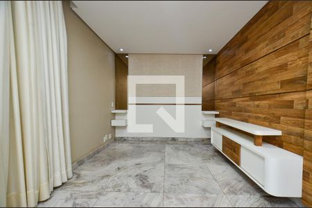 Casa à venda com 300m², 4 quartos e 3 vagas Casa à venda com 300m², 4 quartos e 3 vagasQuarto 4