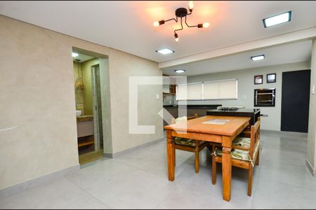 Casa à venda com 300m², 4 quartos e 3 vagas Casa à venda com 300m², 4 quartos e 3 vagasSala de Jantar 2