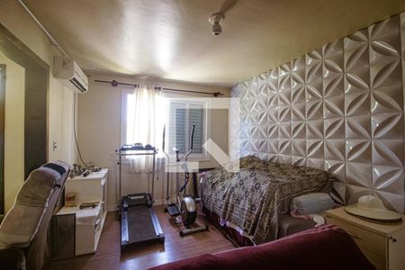 Casa à venda com 240m², 4 quartos e 2 vagas Casa à venda com 240m², 4 quartos e 2 vagasSala