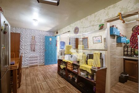 Casa à venda com 240m², 4 quartos e 2 vagas Casa à venda com 240m², 4 quartos e 2 vagasCozinha