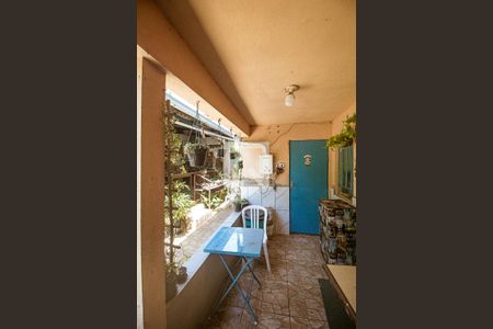 Casa à venda com 240m², 4 quartos e 2 vagas Casa à venda com 240m², 4 quartos e 2 vagasÁrea de Serviço