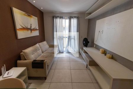 Sala de apartamento para alugar com 2 quartos, 68m² em Santa Rosa, Niterói