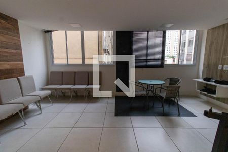 Apartamento para alugar com 68m², 2 quartos e 1 vagaÁrea comum