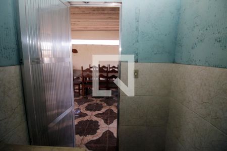 Casa para alugar com 250m², 3 quartos e 3 vagasBanheiro de serviço