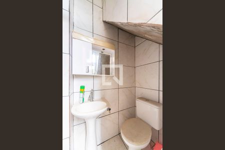 Casa à venda com 160m², 3 quartos e 1 vaga Casa à venda com 160m², 3 quartos e 1 vagaLavabo Externo