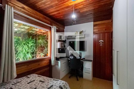 Casa à venda com 188m², 3 quartos e 4 vagasCasa 1 - Quarto 2