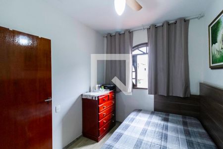 Casa à venda com 188m², 3 quartos e 4 vagasCasa 2 - Quarto 2