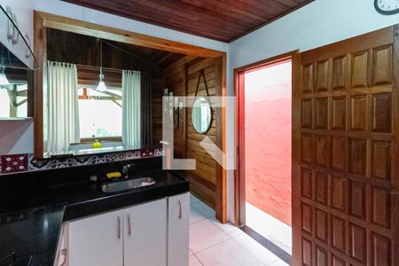 Casa à venda com 188m², 3 quartos e 4 vagasCasa 1 - Cozinha 