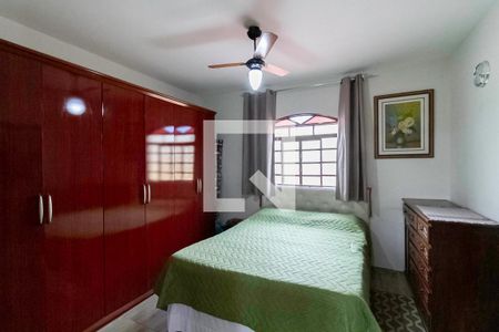 Casa à venda com 188m², 3 quartos e 4 vagasCasa 2 - Suíte 