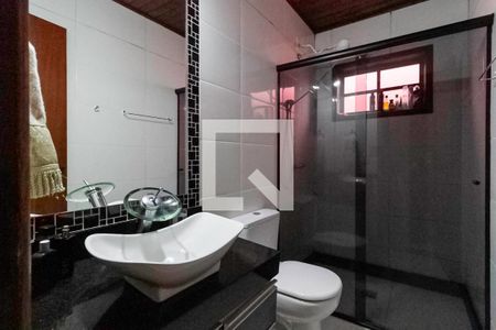 Casa à venda com 188m², 3 quartos e 4 vagasCasa 1 - Banheiro social