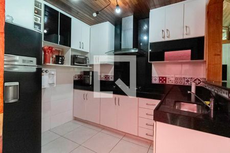 Casa à venda com 188m², 3 quartos e 4 vagasCasa 1 - Cozinha 