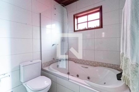 Casa à venda com 188m², 3 quartos e 4 vagasCasa 1 - Banheiro da suíte 