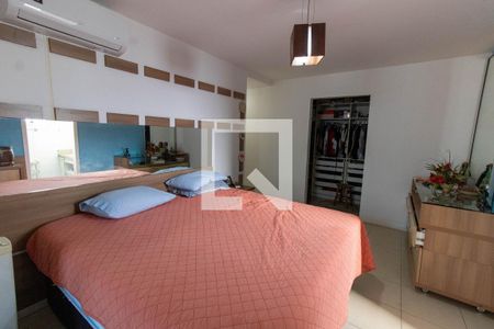 Apartamento à venda com 173m², 3 quartos e 2 vagasSuíte 1