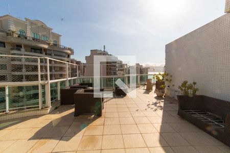 Vista da Sala de apartamento à venda com 3 quartos, 173m² em Icaraí, Niterói